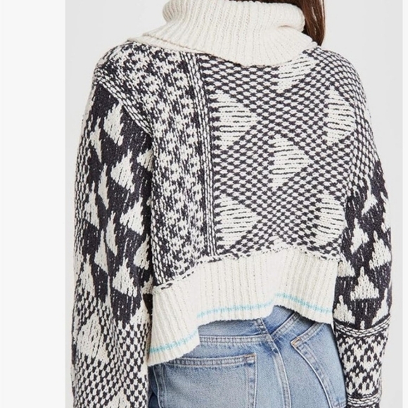 Free People Jupiter Pullover Turtleneck Sweater Falling Waters Combo Sm Md NWT - Picture 14 of 16